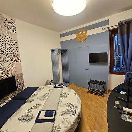 公寓式酒店 De Ferrari Famyly 4*