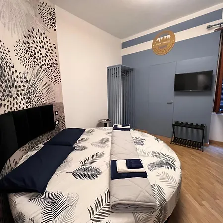 De Ferrari Famyly 4* Γένοβα