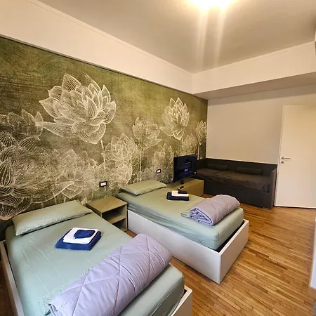 De Ferrari Famyly Ξενοδοχείο με διαμερίσματα 4*